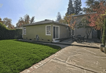 Availability in shared room in Menlo Park starting April 1 3