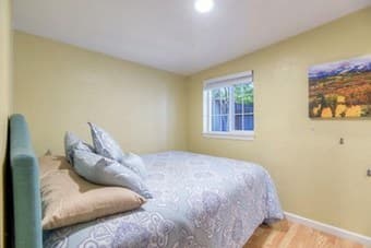 Studio (kitchen, bath, bed & living areas) in Menlo Park near Univ Ave 2