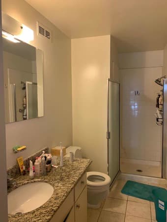 Palo Alto room with private bathroom walk to University Ave-$1800/m 4