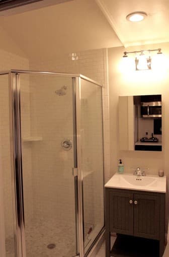 Los Altos Studio (AC, kitchen, bathroom, furnished) 2