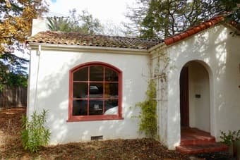 STEPS TO STANFORD UNIVERSITY! 2BD/1BA HOUSE COLLEGE TERRACE FURNISHED 1