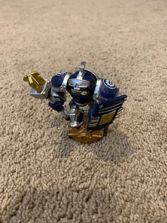 Skylanders SuperChargers: Drivers High Volt Character 1