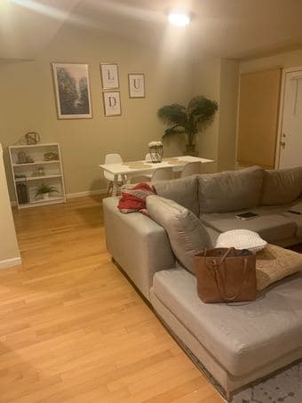 Furnished 3-bed apartment - Ideal for family or 3 roommates 3