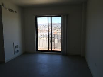 1 bed/1 bath in Potrero Hill.  Amazing view! 3