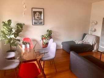 **AMAZING Furnished 1BR w/ parking -- 10 min bike to Stanford** 2