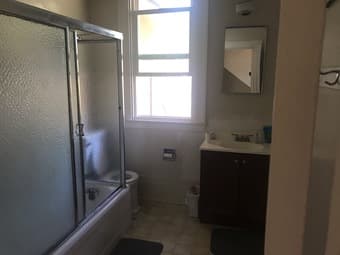Room on Palo Alto’s University Ave! (6/1/2020 start date) 2