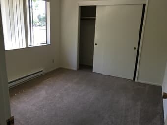 1BR 1BA in great location and close to Stanford 4