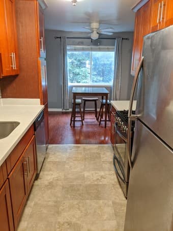 2B/2B in Redwood City. No security deposit! $1000 signing bonus 2