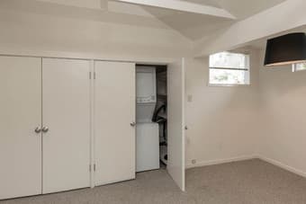 Charming studio cottage in Portola Valley with amazing views! - $2,600 3