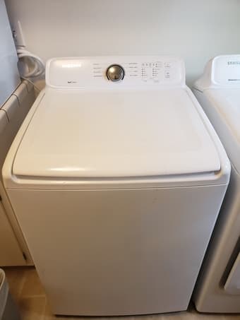 Samsung washer and dryer in good condition 1