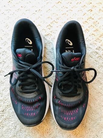 Size 8 Women's Running Shoes 2