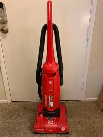 POWER MAX PET UPRIGHT VACUUM 1