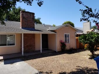A Comfortable Home in East Palo Alto (single house) 1