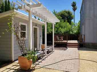 3 Bed / 2 Bath House near Stanford, Woodside Plaza, and 280 4