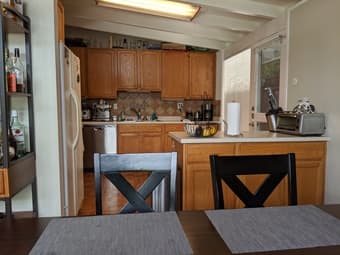 Room for Rent in Beautiful 3 BD/2 BA House in Mountain View 2
