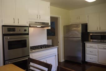 3 bed, 2 bathroom house in prime W Menlo Park 2