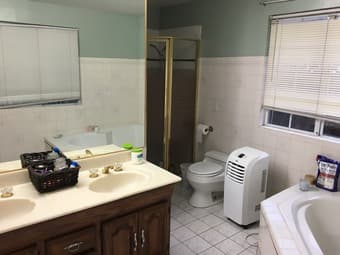 4BR/2BA 2000sf Furnished House with backyard 3