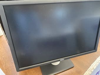 Only today!! 2pcs 24in Dell monitors 1