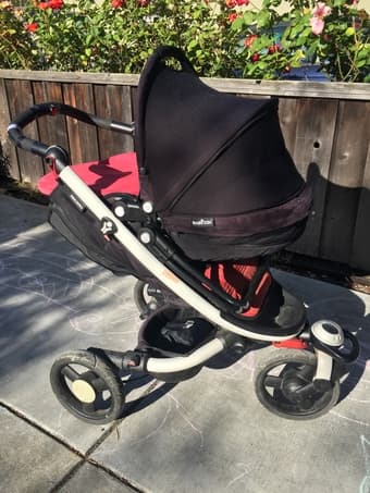 Stroller/pram/bassinet 1