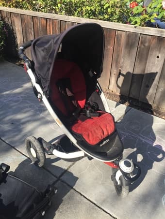 Stroller/pram/bassinet 2
