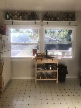 Room on Palo Alto’s University Ave! 3