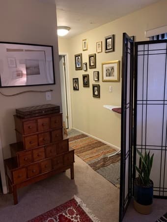 Master bedroom with private bathroom available in 4BR/3BA in Mountain 2