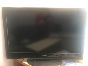 32 inch Flat screen TV at unbelievable price 1