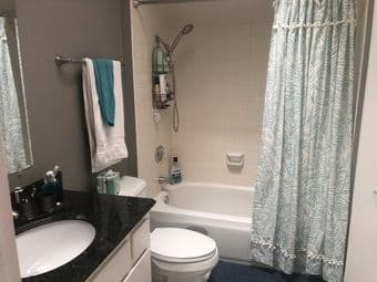 Mountain View town house with big back yard 4