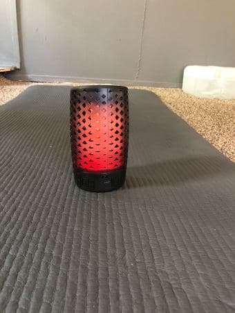 iHome speaker - 95% new 1