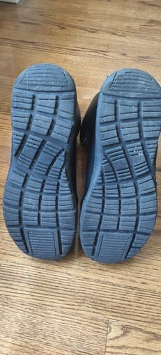 M8trix 580 Snowboarding Boots, Mens size 13, red and black 2