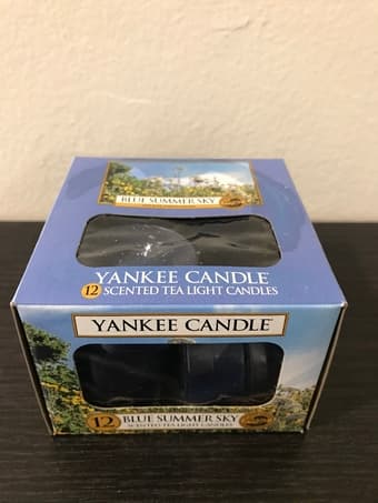 Yankee Candle - Blue Summer Sky (New) 1