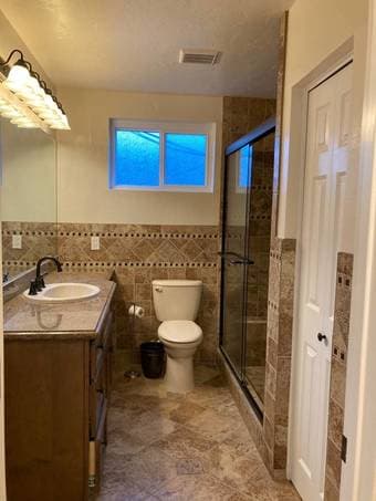 Room with shared bathroom in stunning new house, Menlo Park (3b/2ba) - 3