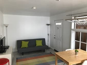 Cottage available in College Terrace 4