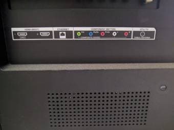 Vizio - Smart TV 32" - Excellent condition $160 Now - New: $300+Tax 3