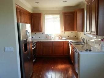 Mountain View Townhome for rent (4BR+2.5 Bath) 4