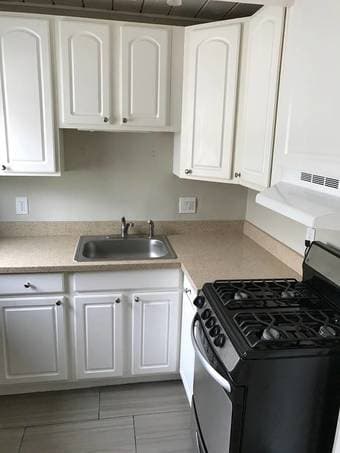 $2900 / 2br - 750ft2 - Newly Renovated 2BR/1BA **perfect location** (m 1