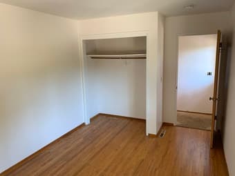 2-bedroom apartment available in cooperative community! 3