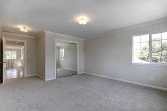 3000 sq ft 4-bedroom house just off Willow Rd./101 4