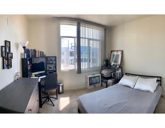 Private Bed/Bath in modern 2B/2BA apt. near Stanford available Sept. 1 2