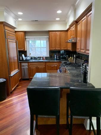 Master Bedroom (w/ large ensuite bathroom) in 4BD/3BA - Palo Alto 3