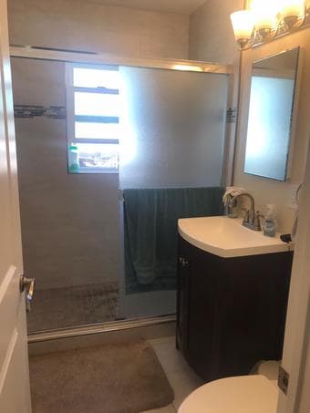 $1375 room in 2 bed 1 bath apartment in midtown (palo alto) 3