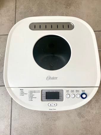 Oster Bread Maker, 2-Pound Loaf 2