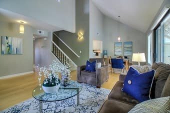 3br - 1529ft2 - 3 bedrooms, 2.5 bathrooms condo for rent UNFURNISHED 3