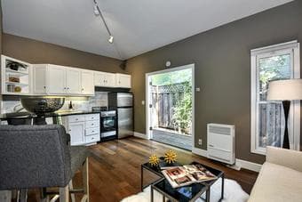 Studio/Cottage -- WEST MENLO PARK/Near Stanford 4