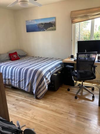 Room in Redwood City Home 2