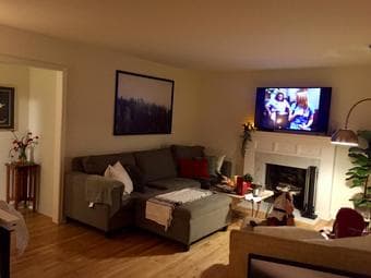 Room in Redwood City Home 3