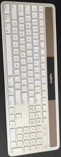 Logitech Wireless Apple Keyboard 1