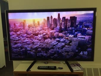 Samsung 40' TV - $100 1
