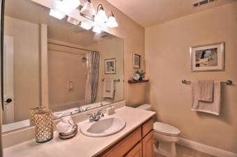 [for rent] [租房] 95050 Santa Clara 3b2.5b Townhouse 4