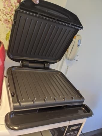 Toaster press down 2